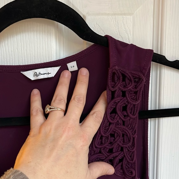 Fancy purple top - Picture 2 of 3